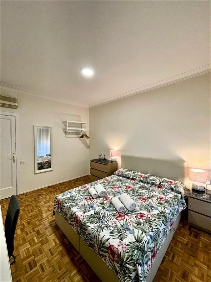 Villarroel Habitaciones Barcelona Kültér fotó