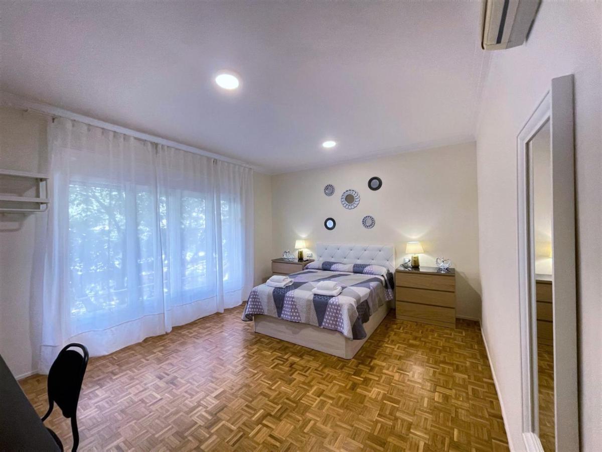 Villarroel Habitaciones Barcelona Kültér fotó