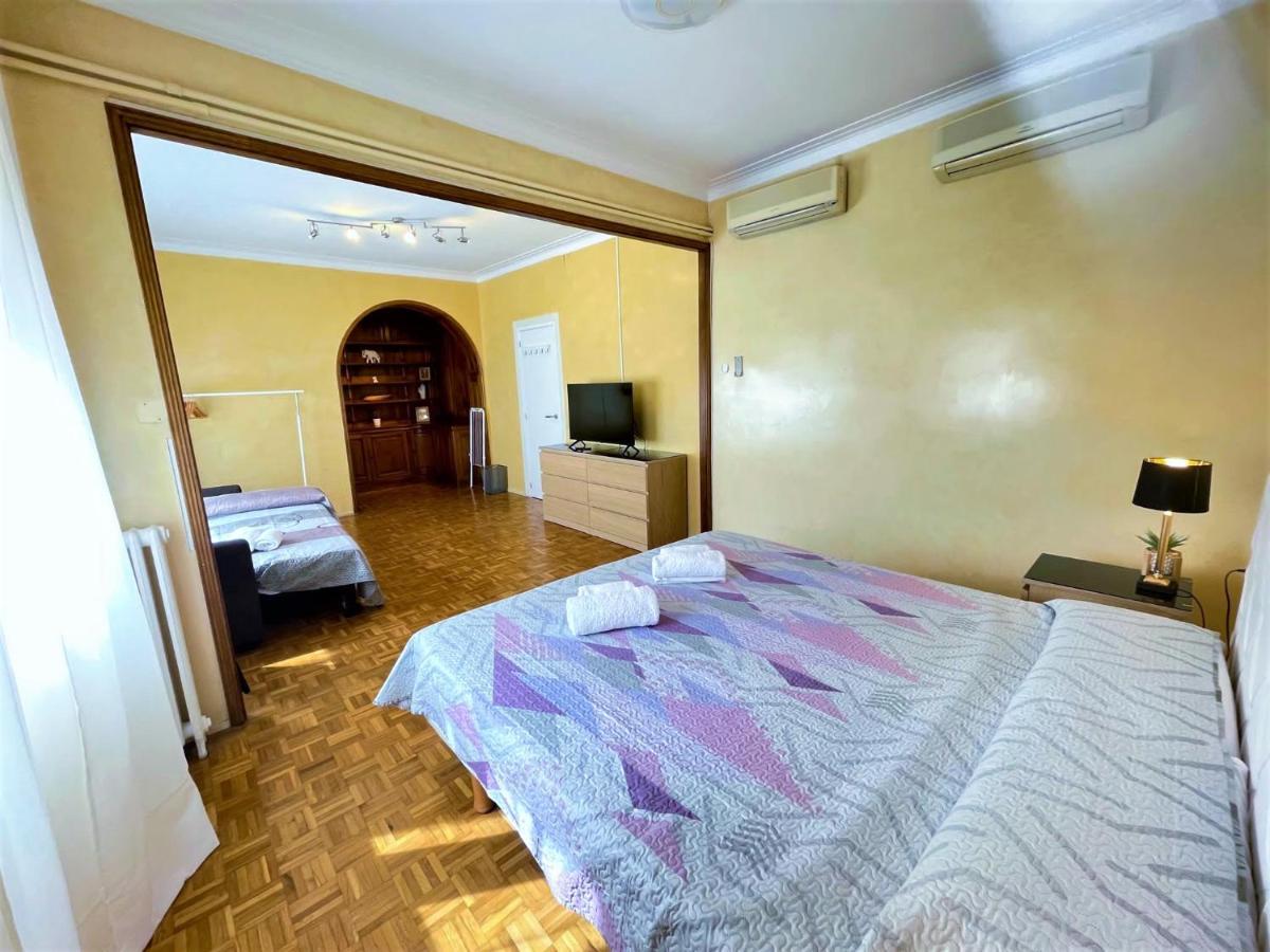 Villarroel Habitaciones Barcelona Kültér fotó